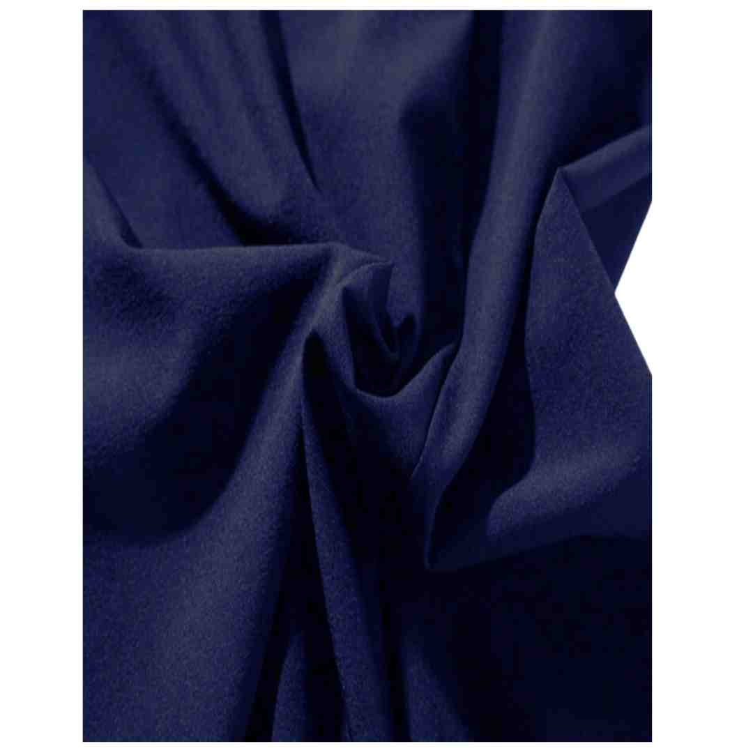 Descubre el extraordinario confort y estilo con los Pantalones de Algodón Azul para Hombre. Diseñados con un tejido suave y resistente. Compra ahora.