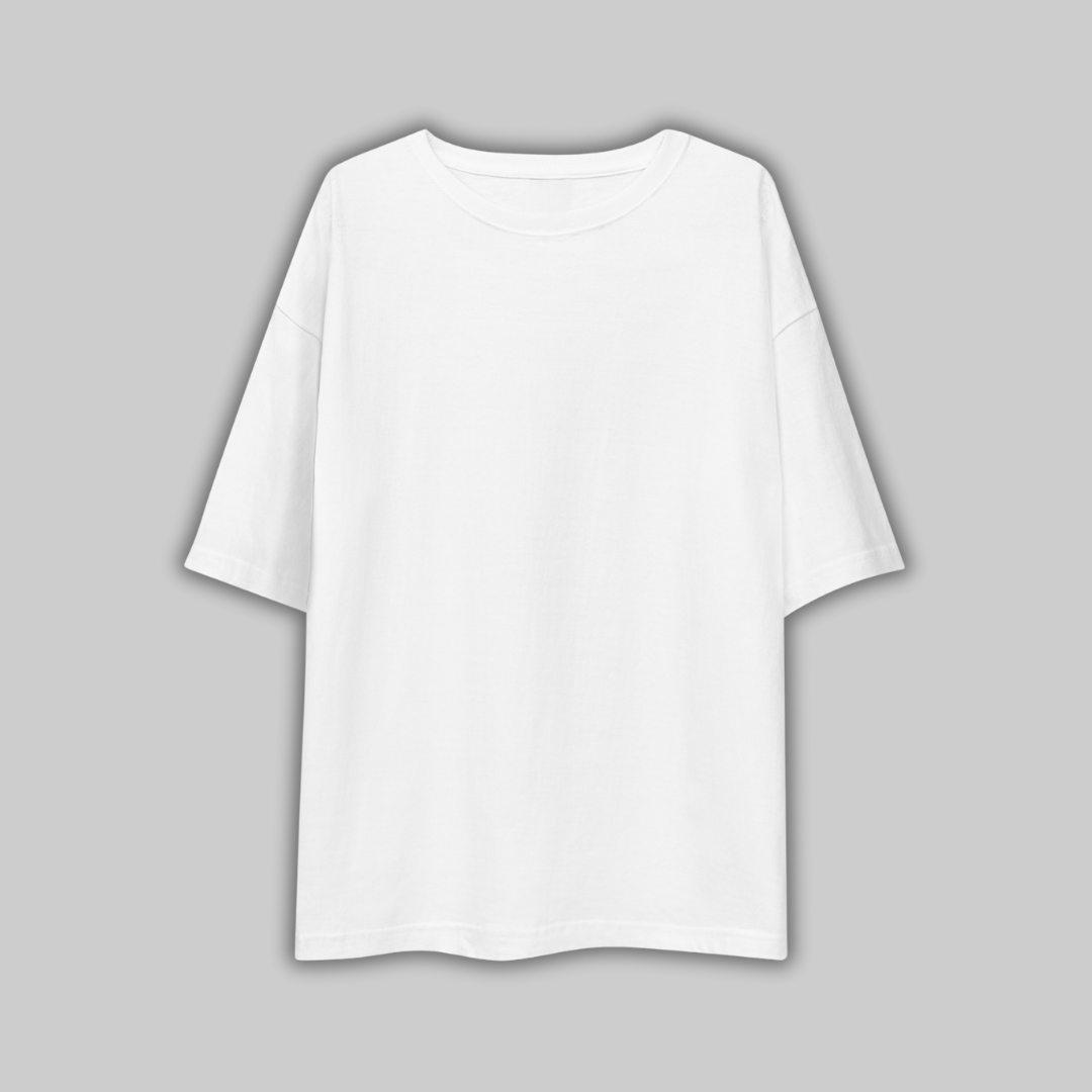 Oversize white t-shirt