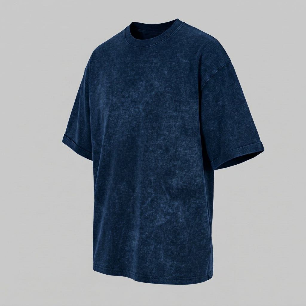 Playera Acid Wash Azul Petróleo Oversize 240G — 3/4 diagonal