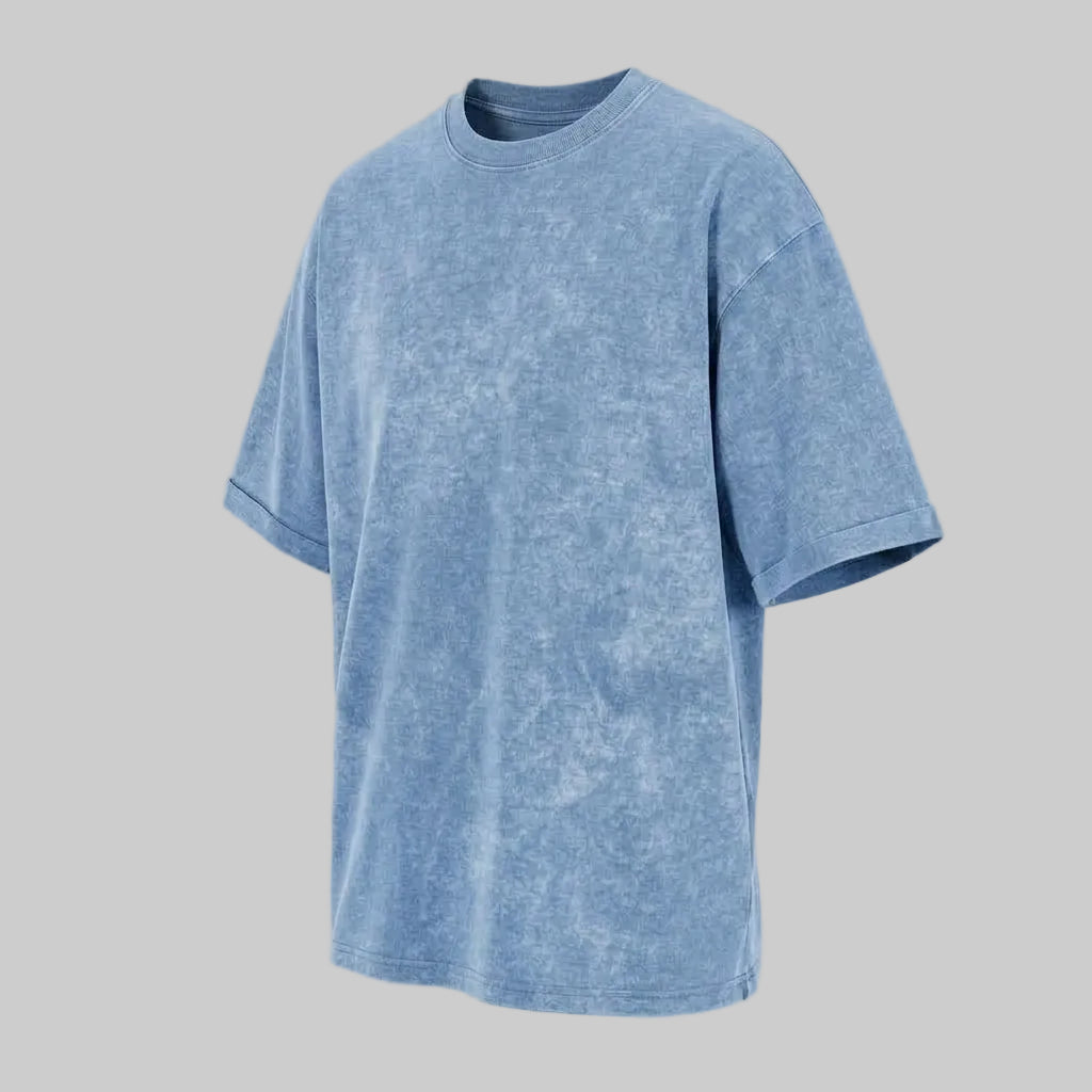 Playera Acid Wash Celeste Oversize 240G — 3/4 diagonal